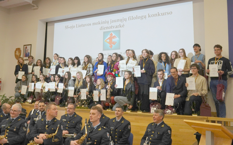 55-ojo Lietuvos jaunųjų filologų konkurso laureatai.