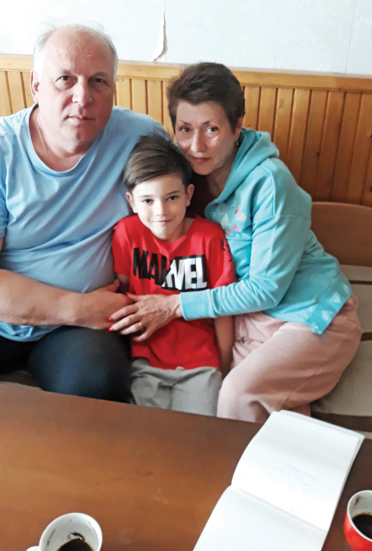 Su sūnumi Veisiejuose apsigyvenę Aleksandras ir Marina: „Neapsirikome.“