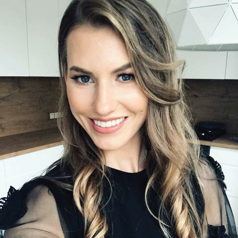 Vaida baigė Lazdijų M. Gustaičio gimnaziją. 