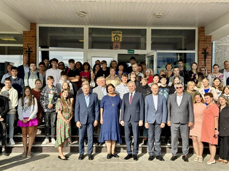Mokslo metų pradžios šventė VESK Pietų Lietuvos filiale, Veisiejuose.