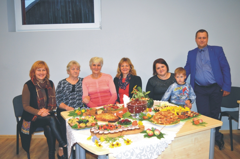 <strong>Senųjų Šeštokų bendruomenė nustebino bulvinėmis „klumpėmis“.</strong>