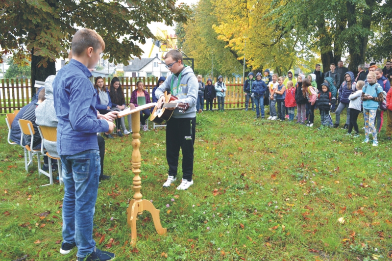 <strong>Pamoką vedė patys septintokai.</strong>