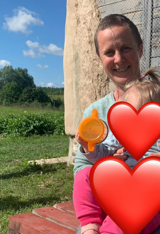 Asmenis, žinančius moters buvimo vietą ar ją mačiusius, policija prašo apie tai informuoti tel. +370 603 87 893 arba skubios pagalbos tarnybų telefonu – 112.