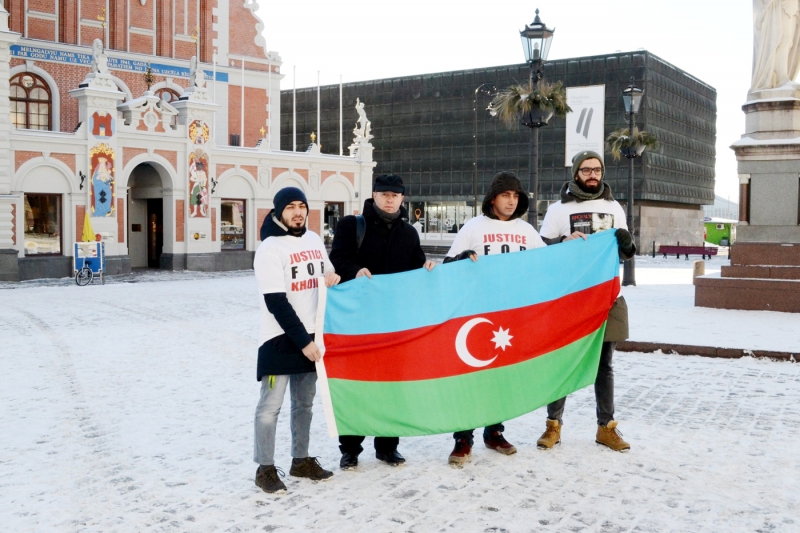 <strong>Su Rygos jaunimo organizacijomis „Teisingumas Chodžaly“ akcijoje.</strong>