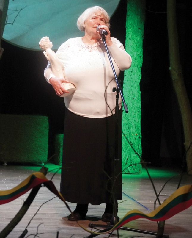 Ilgametė „Carito“ vadovė O. Juodkienė sako triūsianti dėl tų, kuriems labiausiai reikia paramos, o savo darbus skirianti Dievui.                              <em> V. Ražukaitės nuotr.</em>